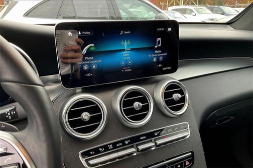 2021 Mercedes-Benz GLC 300 4MATIC