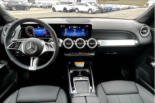 2025 Mercedes-Benz GLB 250 4MATIC