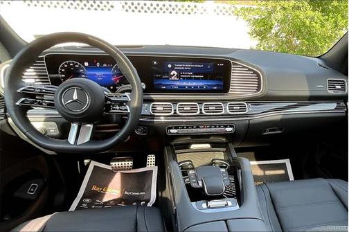 2025 Mercedes-Benz GLS 450 4MATIC