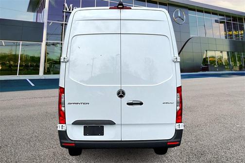 2025 Mercedes-Benz Sprinter 2500 High Roof
