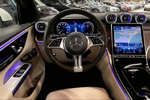 White 2025 Mercedes-Benz GLC 350e Base