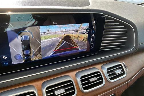 2024 Mercedes-Benz GLS 450 4MATIC