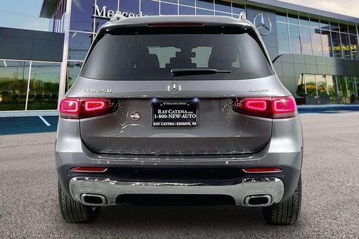 2023 Mercedes-Benz GLB 250 4MATIC