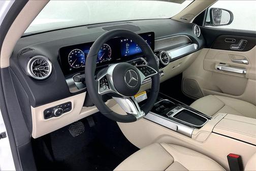 2026 Mercedes-Benz GLB 250 4MATIC