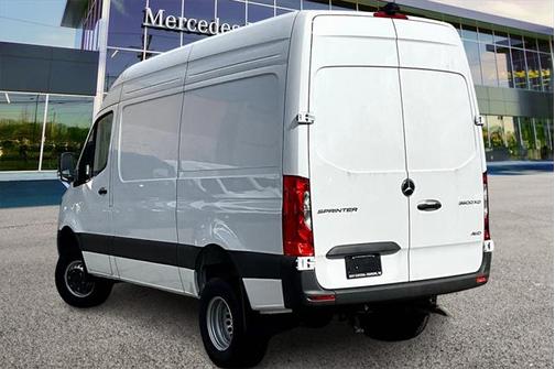 2024 Mercedes-Benz Sprinter 3500XD Standard Roof