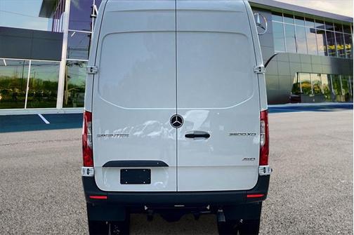 2024 Mercedes-Benz Sprinter 3500XD Standard Roof