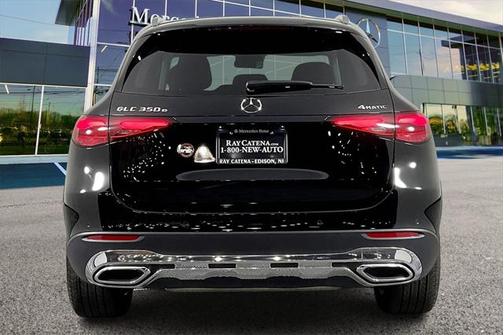 2025 Mercedes-Benz GLC 350e Base