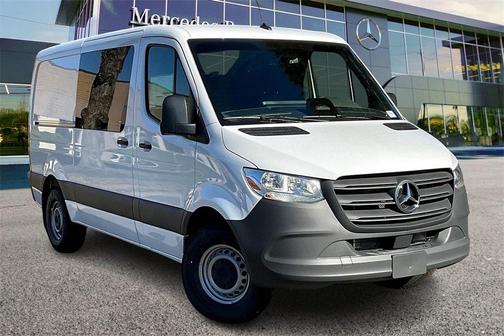 2025 Mercedes-Benz Sprinter 2500 Standard Roof