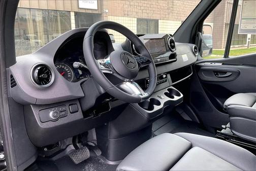 2025 Mercedes-Benz Sprinter 3500XD High Roof