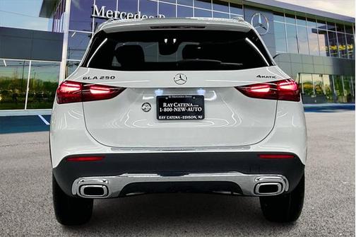 2025 Mercedes-Benz GLA 250 4MATIC