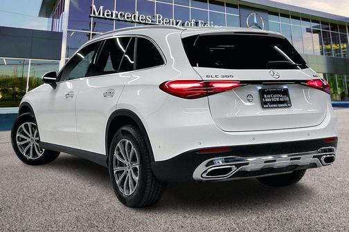 Polar White 2024 Mercedes-Benz GLC 300 4MATIC