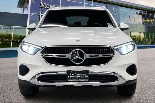 Polar White 2024 Mercedes-Benz GLC 300 4MATIC