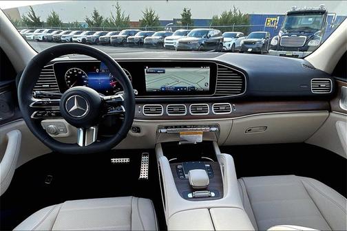 2026 Mercedes-Benz GLS 450 4MATIC