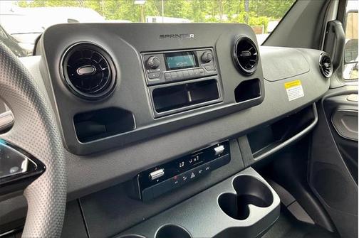 2025 Mercedes-Benz Sprinter 2500 High Roof