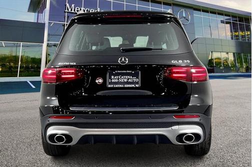 2025 Mercedes-Benz AMG GLB 35 4MATIC