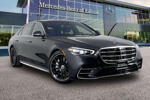 Graphite Grey Metallic 2026 Mercedes-Benz S-Class 4MATIC