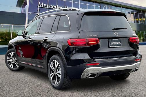 2025 Mercedes-Benz GLB 250 4MATIC