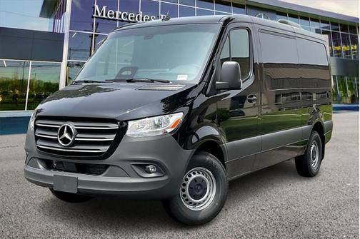 2025 Mercedes-Benz Sprinter 2500 Standard Roof
