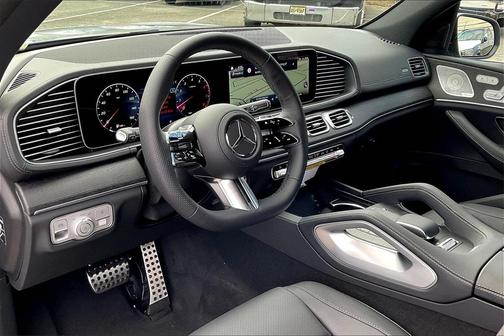 2026 Mercedes-Benz GLS 450 4MATIC