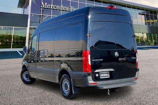 2025 Mercedes-Benz Sprinter 2500 Standard Roof