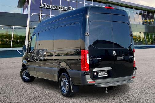 2025 Mercedes-Benz Sprinter 2500 Standard Roof
