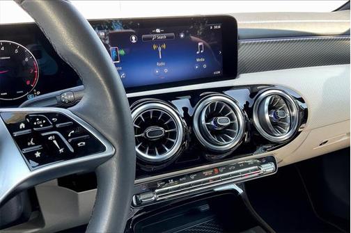 2025 Mercedes-Benz CLA 250 4MATIC