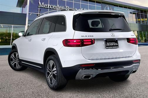2026 Mercedes-Benz GLB 250 4MATIC