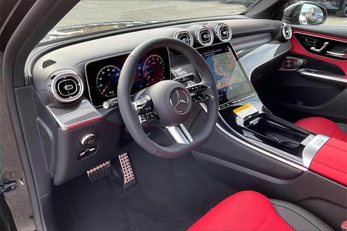 2026 Mercedes-Benz GLC 300 4MATIC