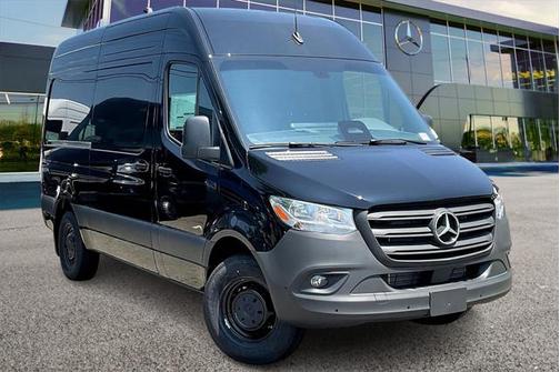 2025 Mercedes-Benz Sprinter 2500 Standard Roof