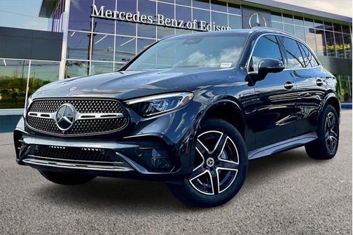2025 Mercedes-Benz GLC 350e Base