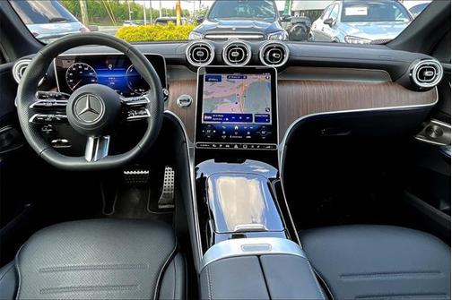 2025 Mercedes-Benz GLC 350e Base