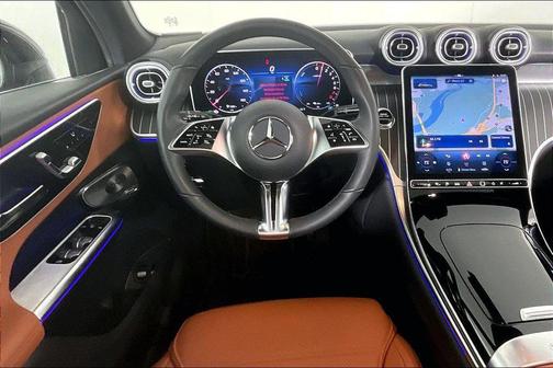 Black 2025 Mercedes-Benz GLC 350e Base