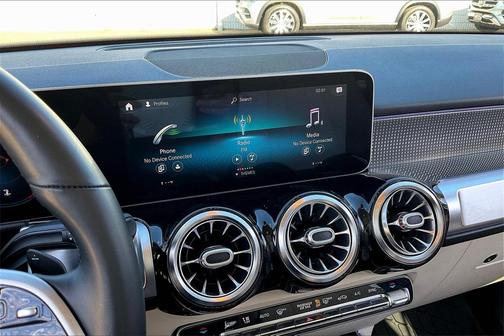 2021 Mercedes-Benz GLB 250 4MATIC