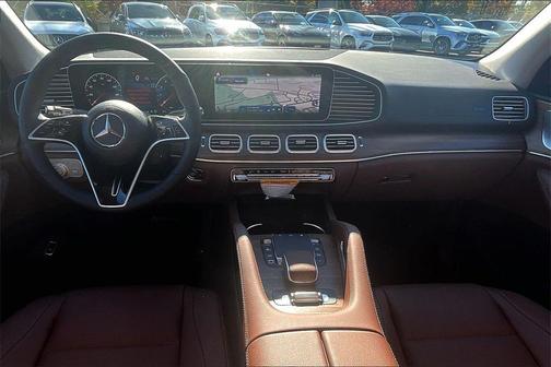 2026 Mercedes-Benz GLS 450 4MATIC
