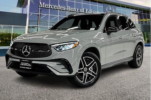 2025 Mercedes-Benz GLC 350e Base