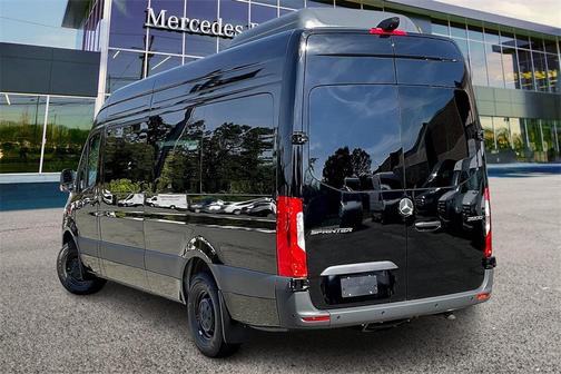 2026 Mercedes-Benz Sprinter 2500 High Roof