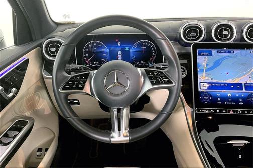 2025 Mercedes-Benz GLC 350e Base