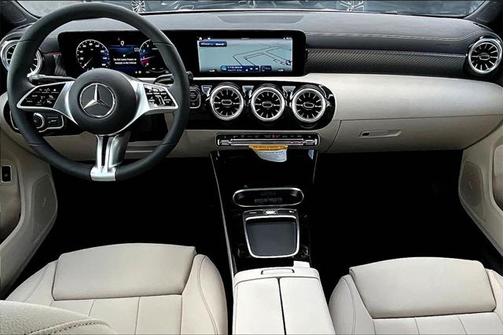 2025 Mercedes-Benz CLA 250 4MATIC