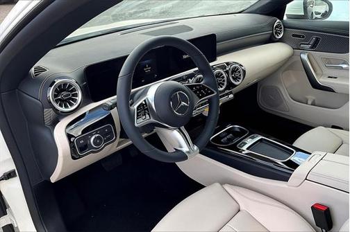 2025 Mercedes-Benz CLA 250 4MATIC