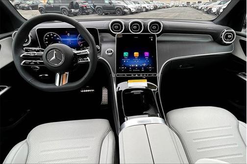 2025 Mercedes-Benz GLC 300 4MATIC