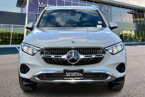2025 Mercedes-Benz GLC 300 4MATIC