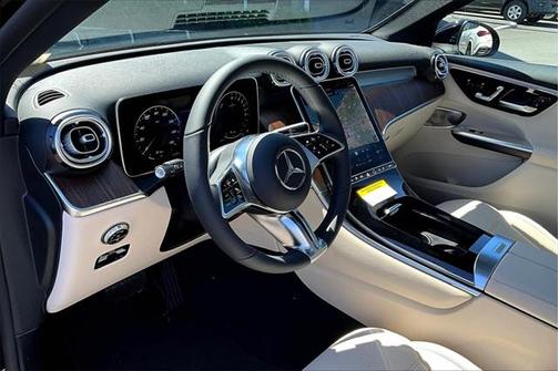 2025 Mercedes-Benz GLC 350e Base