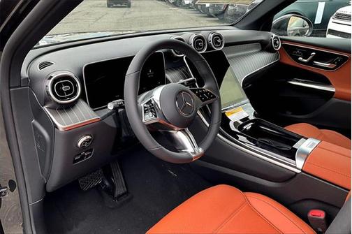 2025 Mercedes-Benz GLC 300 4MATIC
