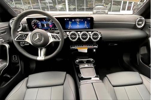 2025 Mercedes-Benz CLA 250 4MATIC