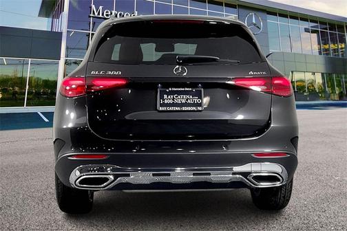 2026 Mercedes-Benz GLC 300 4MATIC