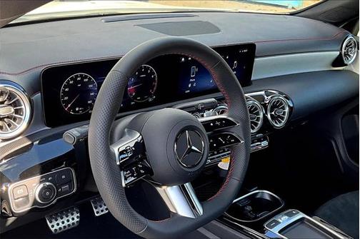 2025 Mercedes-Benz CLA 250 4MATIC