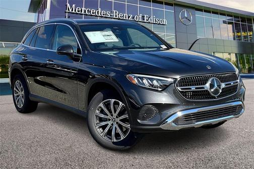 2026 Mercedes-Benz GLC 300 4MATIC