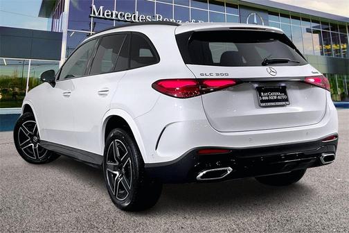 2026 Mercedes-Benz GLC 300 4MATIC