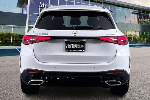 2026 Mercedes-Benz GLC 300 4MATIC