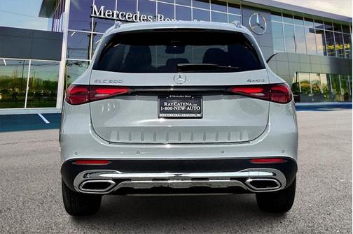 2025 Mercedes-Benz GLC 300 4MATIC